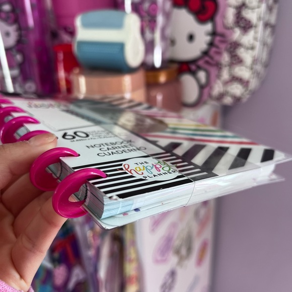 2 Happy planner notebooks - Picture 3 of 4